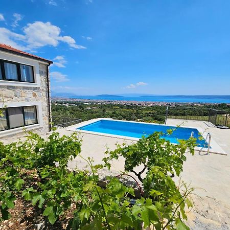Villa Bepina, Surrounded By Sea, Olive, Vineyard Kaštel Novi Esterno foto